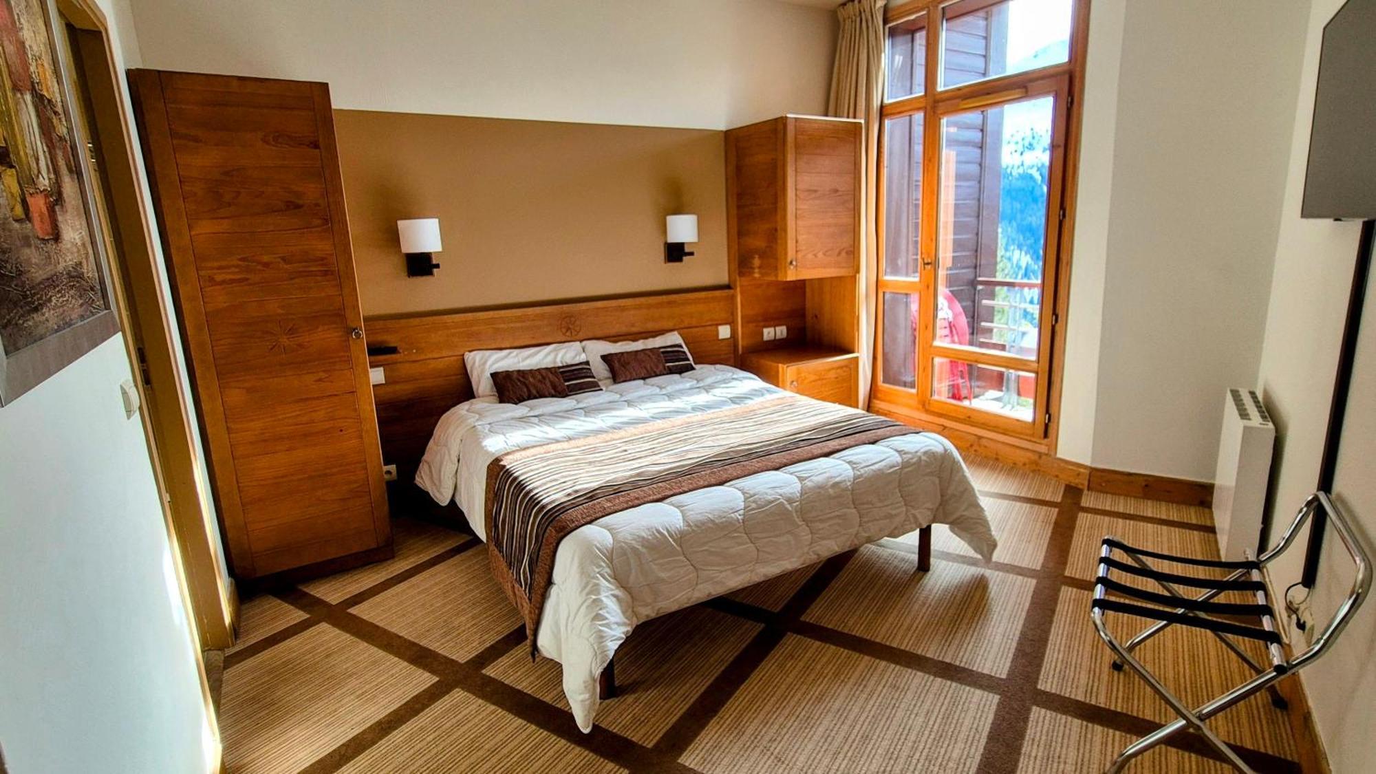 Premium Nature Retreat Flaine: Heated Pool, Spa & Fitness Exterior photo